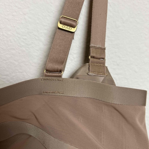 CUUP Size 38F Balconette Taupe Ultra-Thin Memory Foam Cups No-Slip - Picture 8 of 9